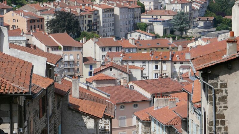 Rocher Saint-Michel d'Aiguilhe au Puy-en-Velay en Haute-Loire