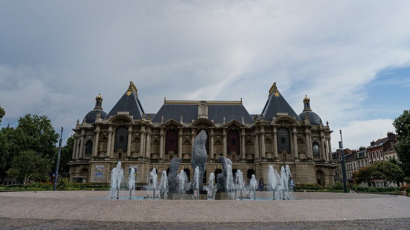 Beffroi de Lille et paysages des Flandres dans le Nord